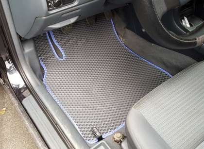 Ворсовые коврики на Nissan Almera Classic (B10) 2006 - 2013 в Якутске