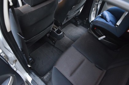 Ворсовые коврики на Toyota Ist I 2002 - 2007 в Якутске