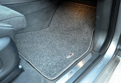 Коврики на BMW X5 (F15) 2013 - 2018 в Якутске