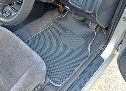 Коврики на Nissan Primera (P11) 1996 - 2002 в Якутске