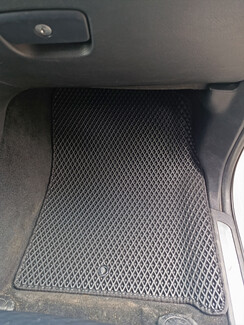 Ворсовые коврики на Jeep Grand Cherokee (WK2) 2010&nbsp;-&nbsp;2022 в Якутске