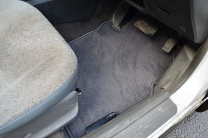 Коврики на Nissan Avenir (W11) 1998 - 2005 в Якутске