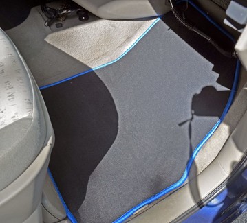 Коврики на Renault Scenic II 2003 - 2010 в Якутске