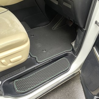 Коврики на Toyota Vellfire (H30) 2015 - 2023 в Якутске