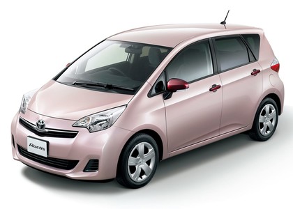 EVA коврики на Toyota Ractis II 2010 - 2016 в Якутске