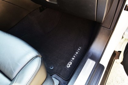 Ворсовые коврики на Infiniti QX70 2013 - 2019 в Якутске