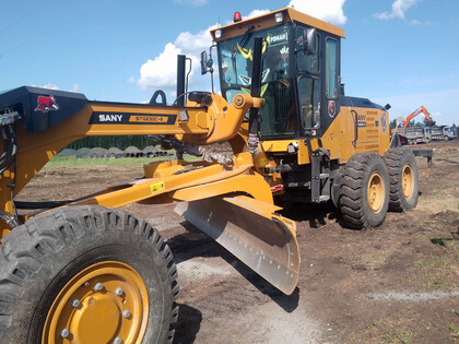 Коврики на Спецтехника Автогрейдер SANY STG230C 8 AWD  в Якутске