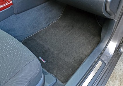 Ворсовые коврики на Toyota Camry (XV50) 2011 - 2018 в Якутске