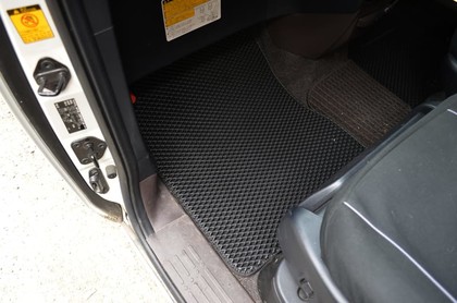 Коврики на Toyota Porte II 2012 - 2020 в Якутске