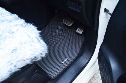 EVA коврики на Toyota Esquire (R80) 2014 - 2021 в Якутске