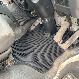 Ворсовые коврики на Isuzu Forward IV узкая кабина 1994 - 2009 в Якутске
