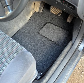 Ворсовые коврики на Toyota Carina (T19) 1992 - 1996 в Якутске