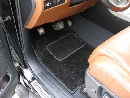 Ворсовые коврики на Toyota Tundra II 2006 - 2022 в Якутске