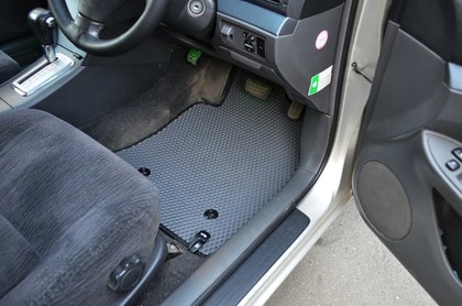 Коврики на Toyota Allion I 2001 - 2007 в Якутске
