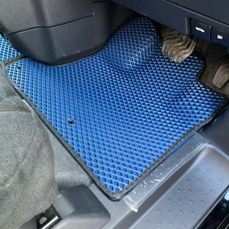 Коврики на Nissan Serena (C27) E-Power 2016 - 2022 в Якутске