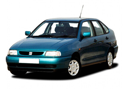 Коврики на Seat Cordoba I 1993 - 2003 в Якутске