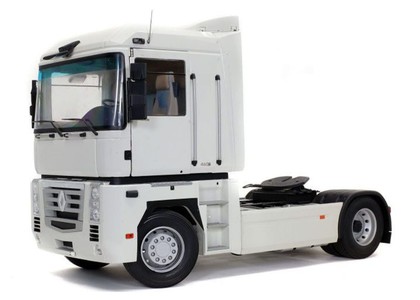 Ворсовые коврики на Renault Magnum 1990 - 2013 в Якутске