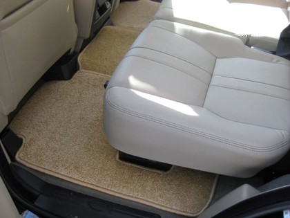 Коврики на Land Rover Discovery III 2004 - 2009 в Якутске