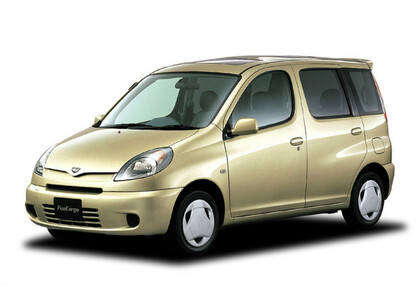 Коврики на Toyota Funcargo 1999 - 2006 в Якутске