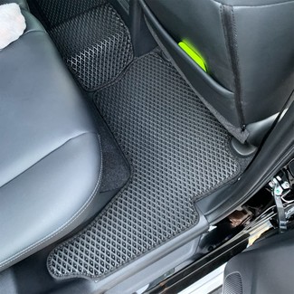 Коврики на Mitsubishi Montero Sport III 2015 - 2025 в Якутске