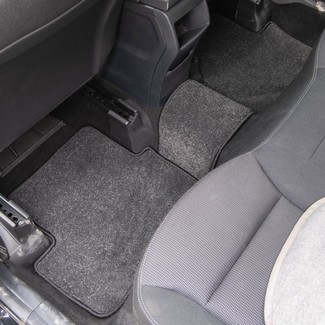 Коврики на Mercedes GLA (X156) 2014 - 2020 в Якутске