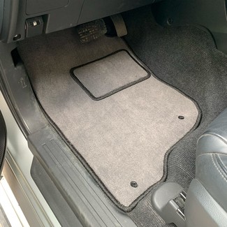 Коврики на Mitsubishi Montero Sport III 2015 - 2025 в Якутске