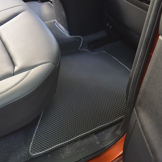 Коврики на Isuzu D-max III 2019 - 2025 в Якутске