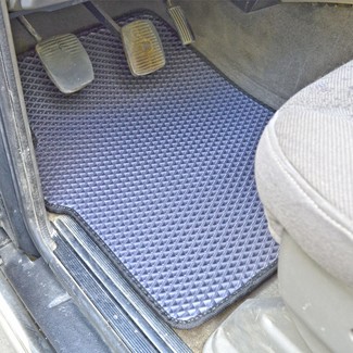 Коврики на Land Rover Discovery II 1998 - 2004 в Якутске