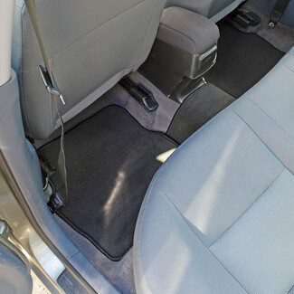 Ворсовые коврики на Nissan Almera 2 (N16) 2000 - 2006 в Якутске Ворсовые коврики на Nissan Almera 2 (N16) 2000 - 2006 в Якутске