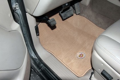 Коврики на Cadillac Escalade II 2002 - 2007 в Якутске