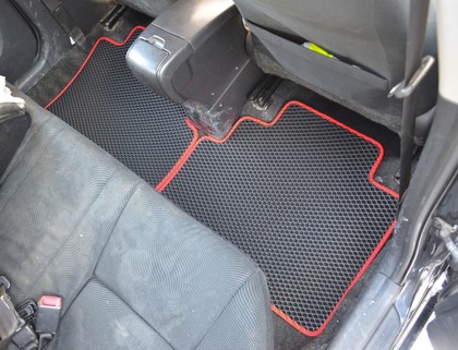 EVA коврики на Toyota Yaris II 2005 - 2011 в Якутске