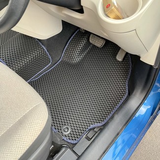 Коврики на Toyota Sienta II 2015 - 2022 в Якутске