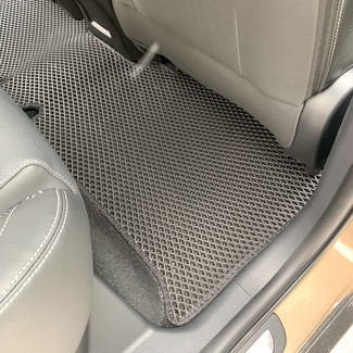 Коврики на Geely Emgrand X7 второй рестайлинг 2019 - 2022 в Якутске