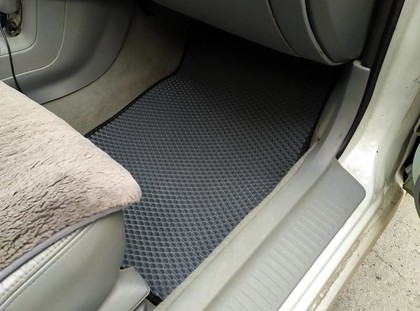 Коврики на Mitsubishi Galant VIII 1996 - 2005 в Якутске