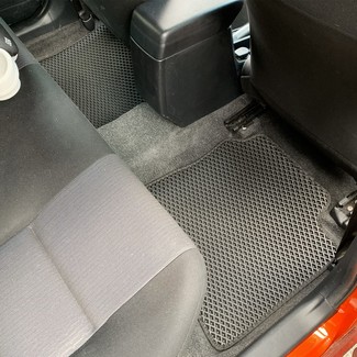 Коврики на Toyota Corolla Fielder (E16) 2й рестайлинг 2017 - 2025 в Якутске