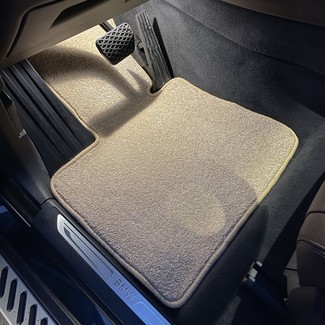 Коврики на BMW X5 (F15) 2013 - 2018 в Якутске