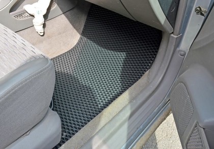 Коврики на Subaru Forester I 1997 - 2002 в Якутске