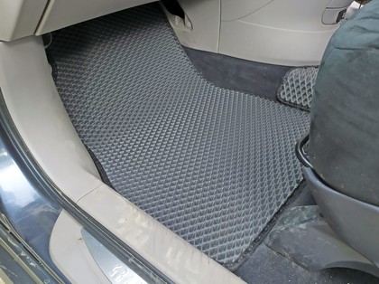 Ворсовые коврики на Mitsubishi Grandis 2003 - 2009 в Якутске