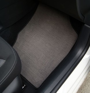 Коврики на Citroen C4 II 2010 - 2022 в Якутске