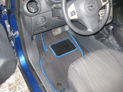 Коврики на Opel Corsa D 2006 - 2014 в Якутске