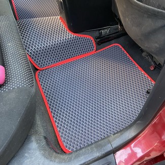 Коврики на Mitsubishi Lancer IX 2000 - 2010 в Якутске