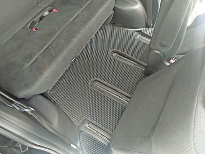 Коврики на Honda StepWGN IV 2009 - 2015 в Якутске