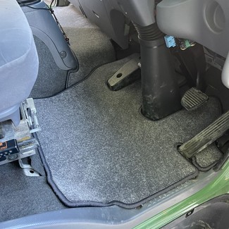 Коврики на Isuzu Forward V широкая кабина 2007 - 2025 в Якутске