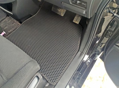 Коврики на Honda StepWGN IV 2009 - 2015 в Якутске