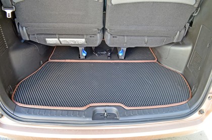 Коврики на Nissan Serena (C27) 2016 - 2022 в Якутске