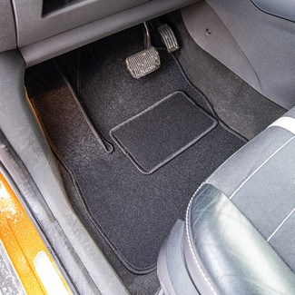 Ворсовые коврики на Ford Kuga I 2008 - 2013 в Якутске