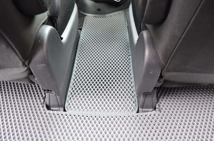 Коврики на Toyota Voxy (R70) 2007 - 2013 в Якутске