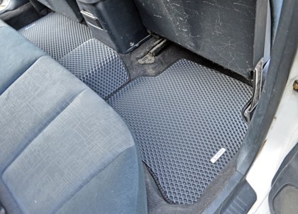 Коврики на Mitsubishi Galant VIII 1996 - 2005 в Якутске