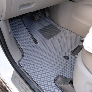 Ворсовые коврики на KIA Carnival III 7 мест 2014&nbsp;-&nbsp;2021 в Якутске