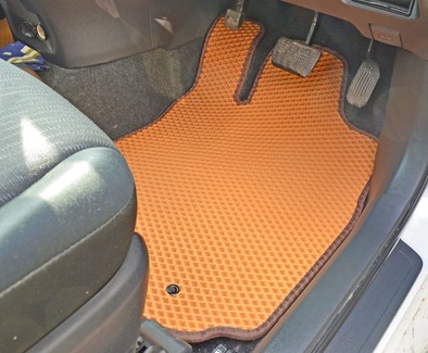 Коврики на Toyota Wish II 2009 - 2017 в Якутске